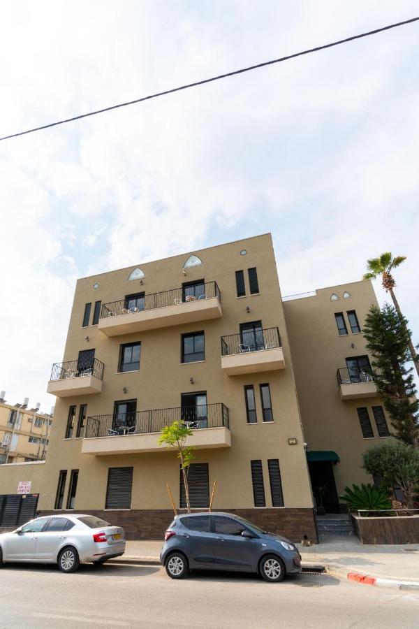 Nahal Oz 33 Lejlighedshotel Bat Yam Eksteriør billede
