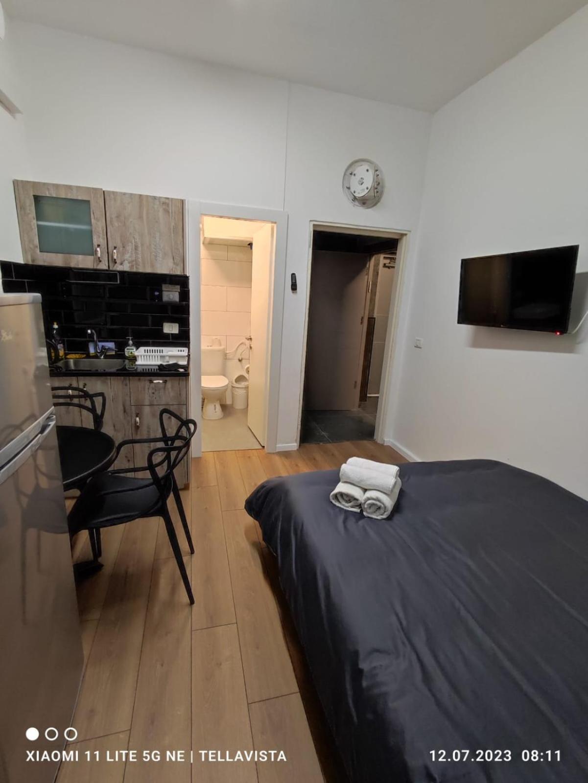 Nahal Oz 33 Lejlighedshotel Bat Yam Eksteriør billede