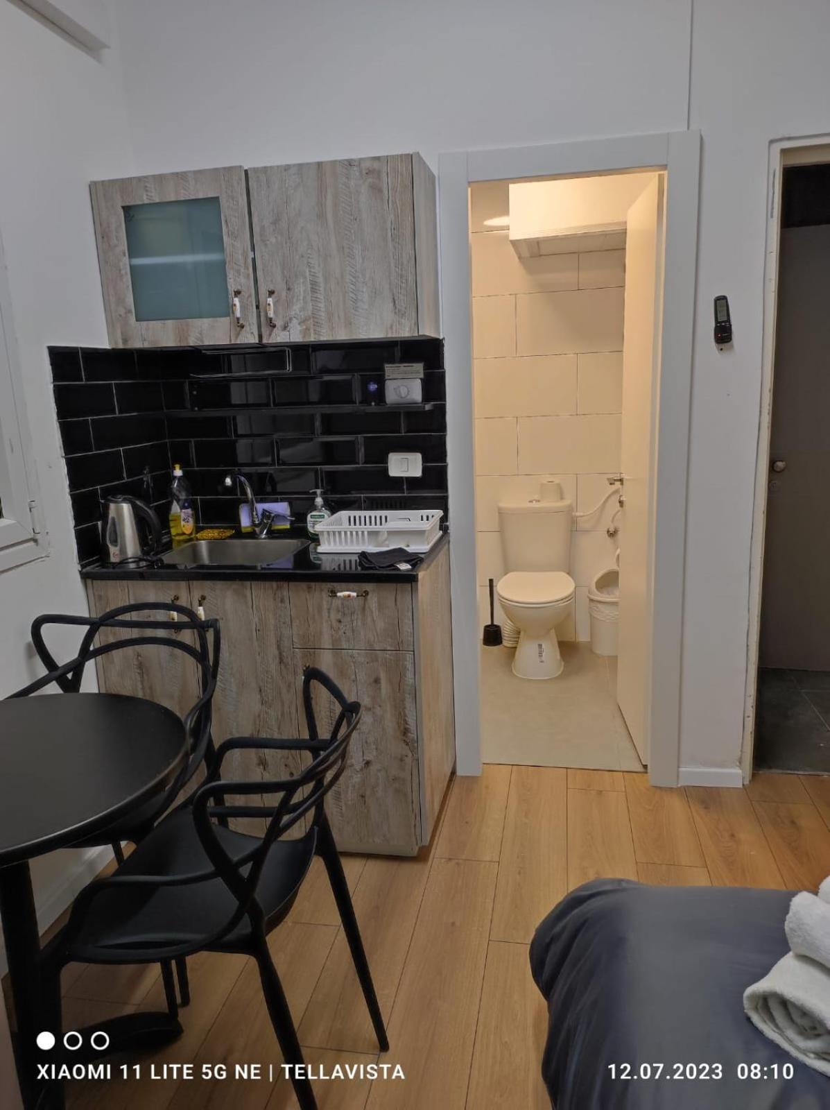 Nahal Oz 33 Lejlighedshotel Bat Yam Eksteriør billede